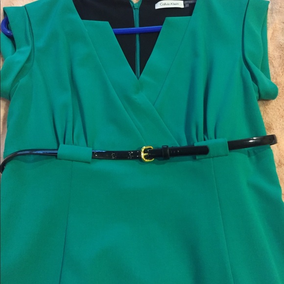 Dress - Picture 2 of 5